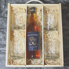 Load image into Gallery viewer, Anniversary Single Bottle With A Printed Label, Lasered Wooden Box And 4 Whisky Tumblers
